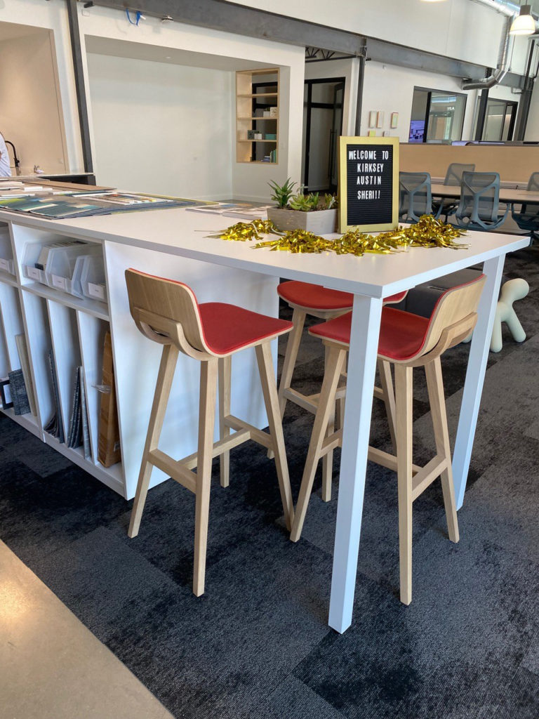 BRC Island Table with Chairs